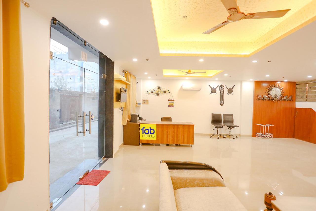 Fabexpress Taj Residency Near Yashobhoomi Convention Centre Hotell Delhi  Eksteriør bilde