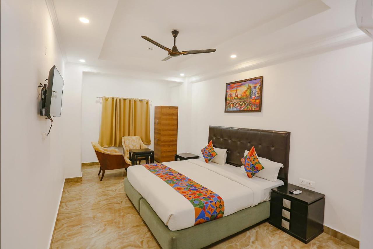 Fabexpress Taj Residency Near Yashobhoomi Convention Centre Hotell Delhi  Eksteriør bilde