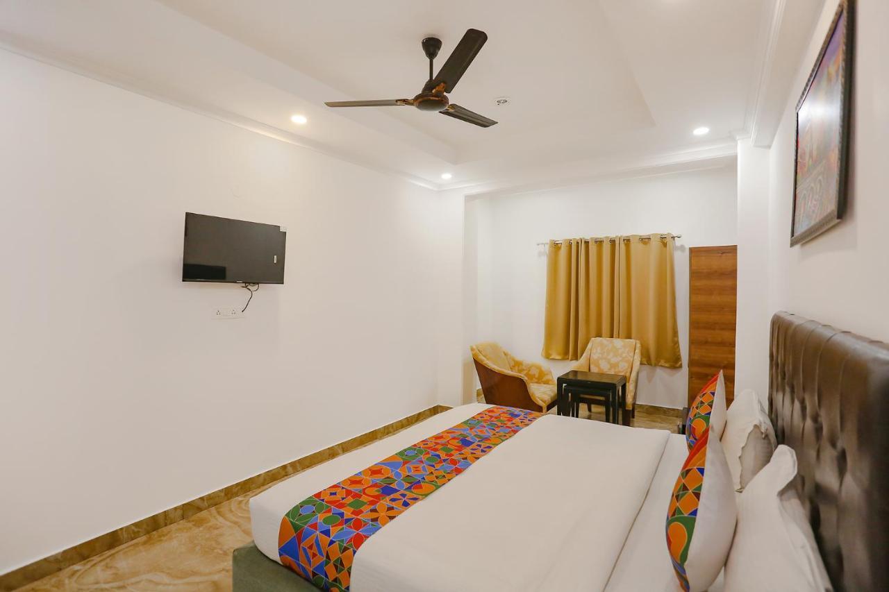 Fabexpress Taj Residency Near Yashobhoomi Convention Centre Hotell Delhi  Eksteriør bilde