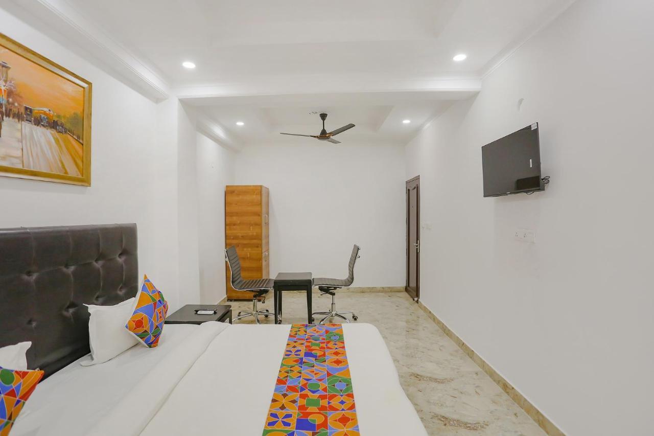 Fabexpress Taj Residency Near Yashobhoomi Convention Centre Hotell Delhi  Eksteriør bilde