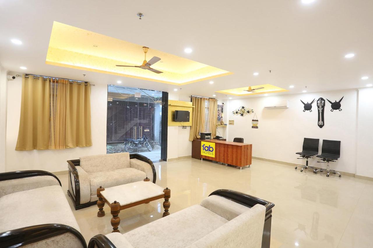 Fabexpress Taj Residency Near Yashobhoomi Convention Centre Hotell Delhi  Eksteriør bilde